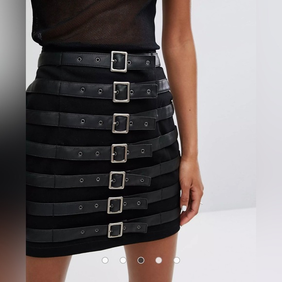 Rare Tripp NYC Dang Goodman Buckle Mini Skirt Size S - Picture 2 of 10